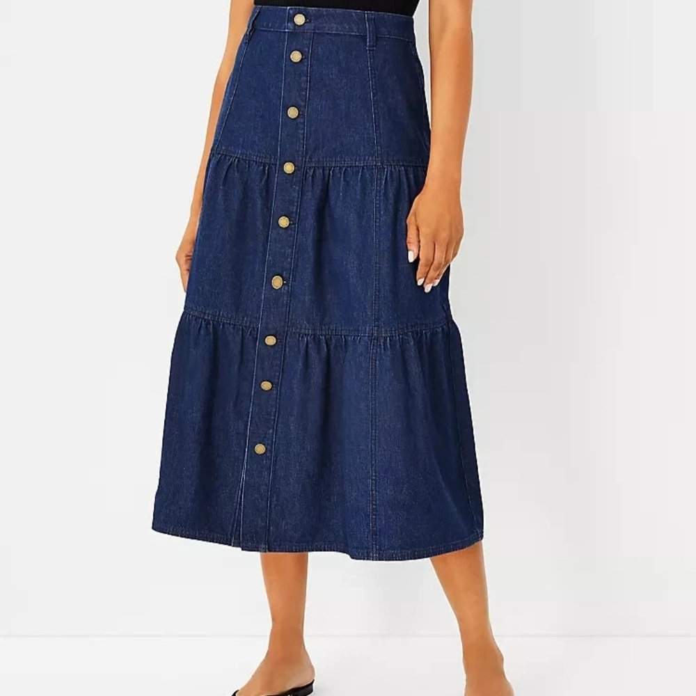 EUC Ann Taylor Denim Button-Front Midi Skirt Size 2